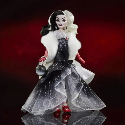 Hasbro Disney Style Series F3263 Cruella De Vil