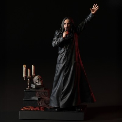 Statuetka Ozzy Osbourne (Music Maniacs) skala 1:10 McFarlane Toys
