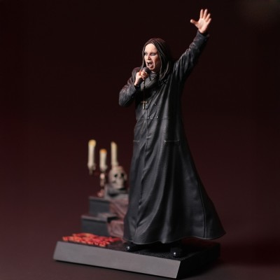 Statuetka Ozzy Osbourne (Music Maniacs) skala 1:10 McFarlane Toys