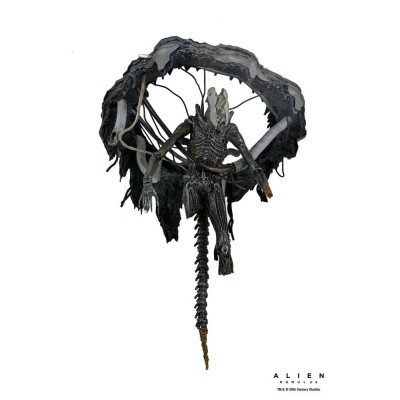 Figurka Alien Romulus Deluxe Suspended Lab Xenomorph XX121 18 cm