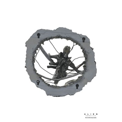 Figurka Alien Romulus Deluxe Suspended Lab Xenomorph XX121 18 cm
