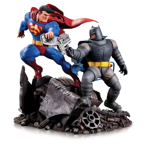 Figurka DC Collectibles...